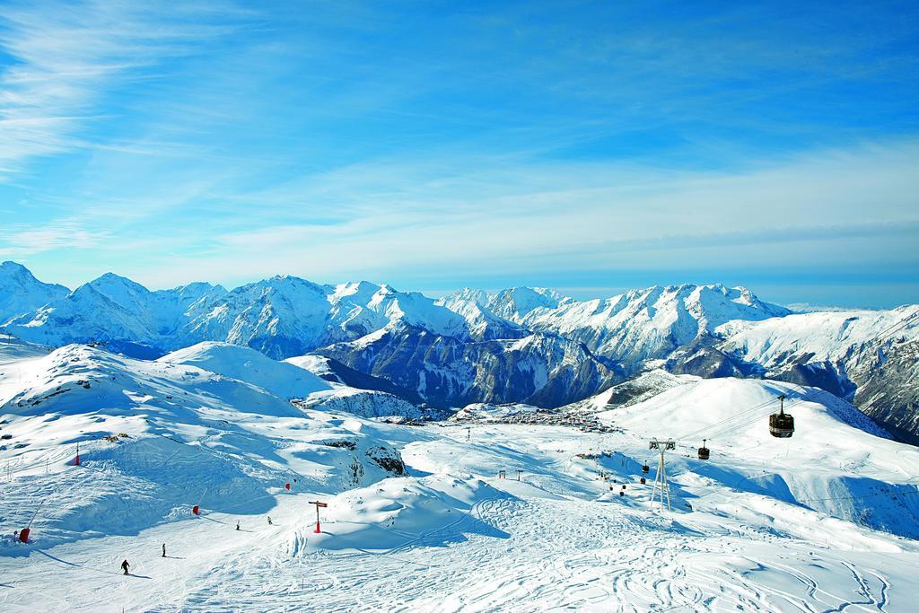 Hotel Club Mmv Les Bergers **** Alpe d'Huez ภายนอก รูปภาพ
