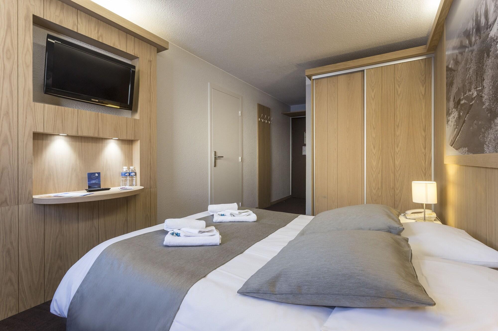 Hotel Club Mmv Les Bergers **** Alpe d'Huez ภายนอก รูปภาพ