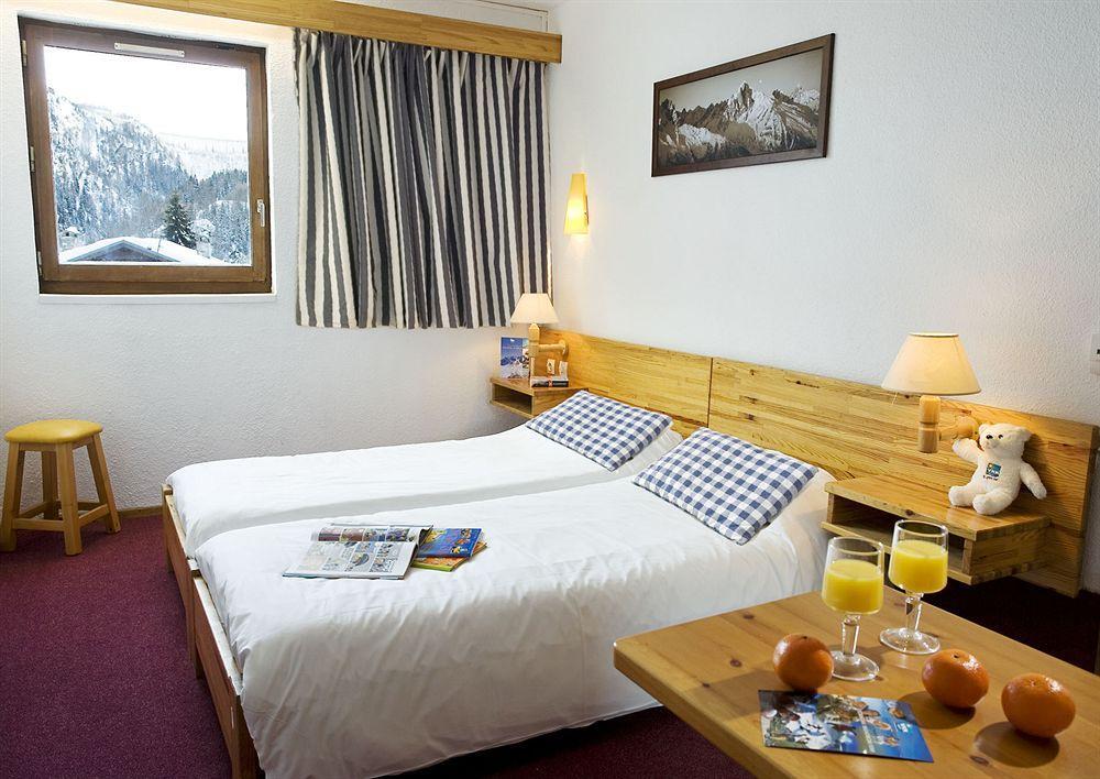 Hotel Club Mmv Les Bergers **** Alpe d'Huez ภายนอก รูปภาพ