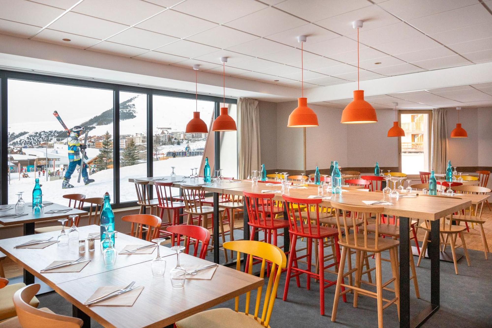 Hotel Club Mmv Les Bergers **** Alpe d'Huez ภายนอก รูปภาพ
