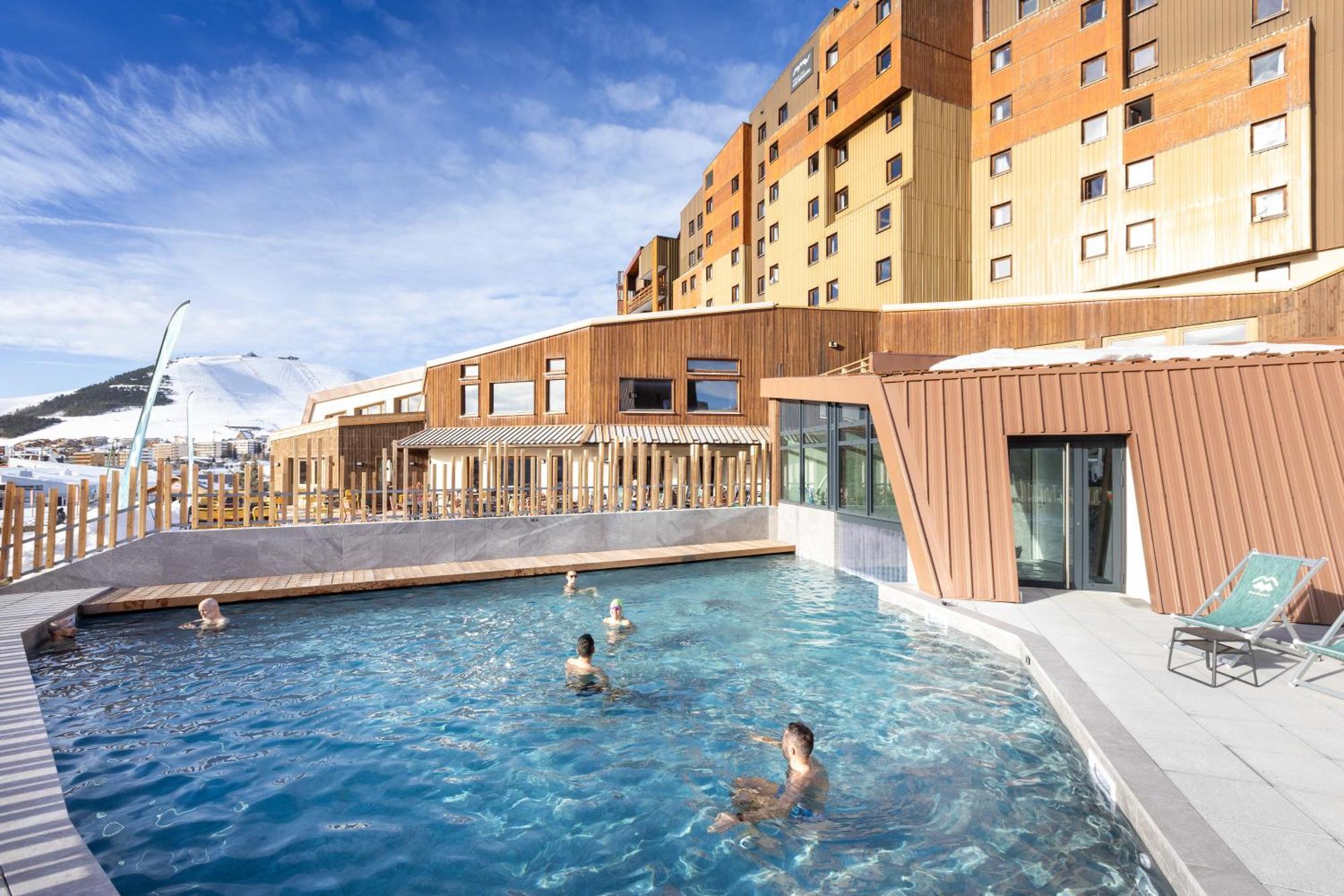 Hotel Club Mmv Les Bergers **** Alpe d'Huez ภายนอก รูปภาพ