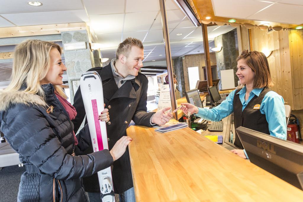 Hotel Club Mmv Les Bergers **** Alpe d'Huez ภายนอก รูปภาพ