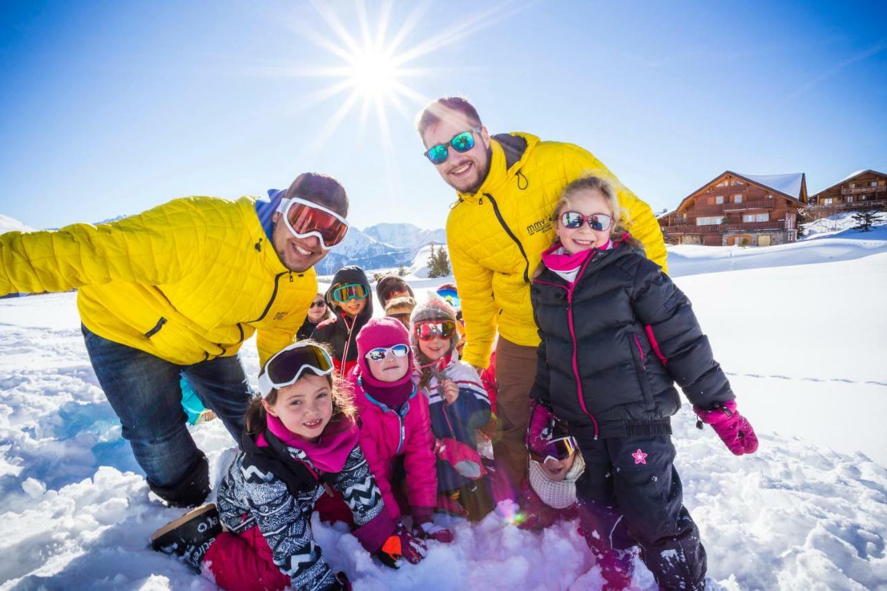 Hotel Club Mmv Les Bergers **** Alpe d'Huez ภายนอก รูปภาพ
